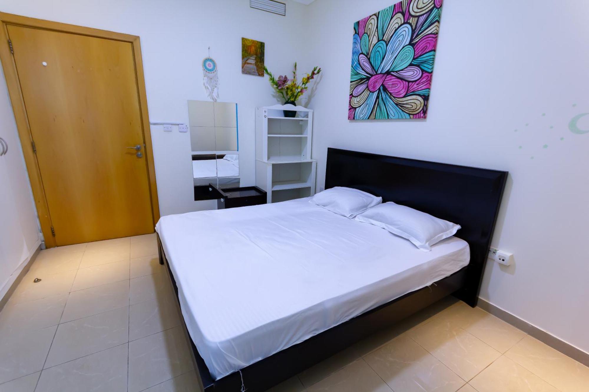 Big Rooms For ' Girls ' Only At Dubai, Marina Kültér fotó