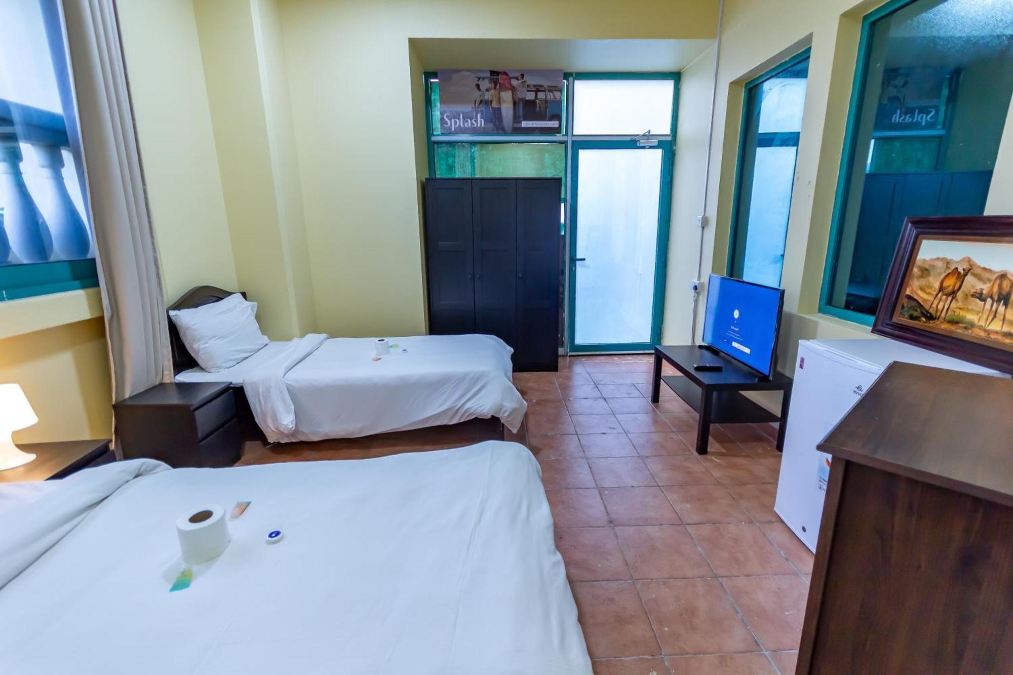 Big Rooms For ' Girls ' Only At Dubai, Marina Kültér fotó